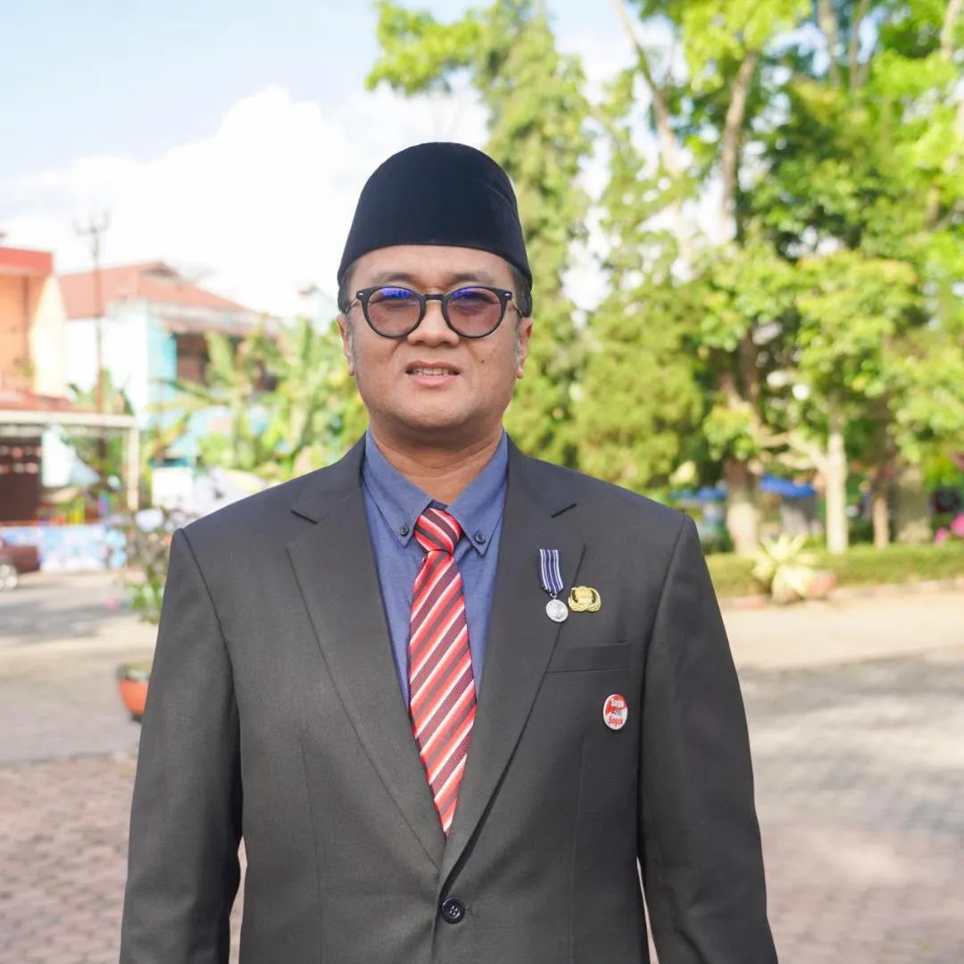 TESTIMONI KEPALA DINAS PENDIDIKAN DAN KEBUDAYAAN KOTA PADANG
